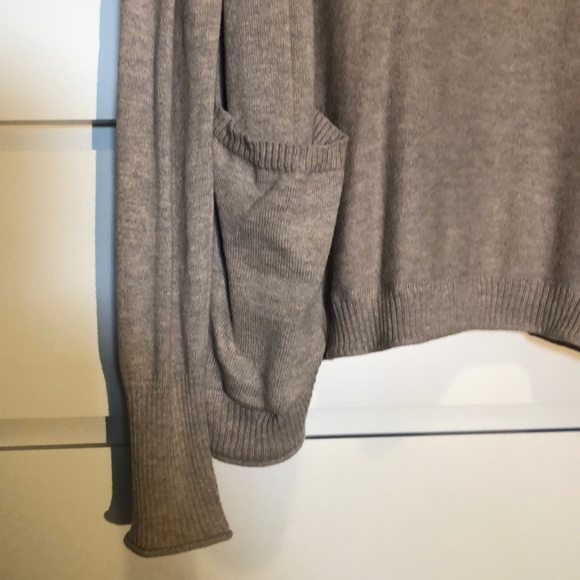 Slouchy Sweater - Perfect for Fall - Picture 3 of 3